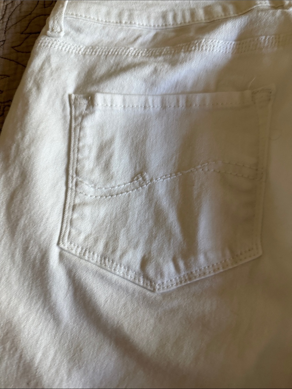 Lee White Cropped Jeans - Women - Picture 7 of 10